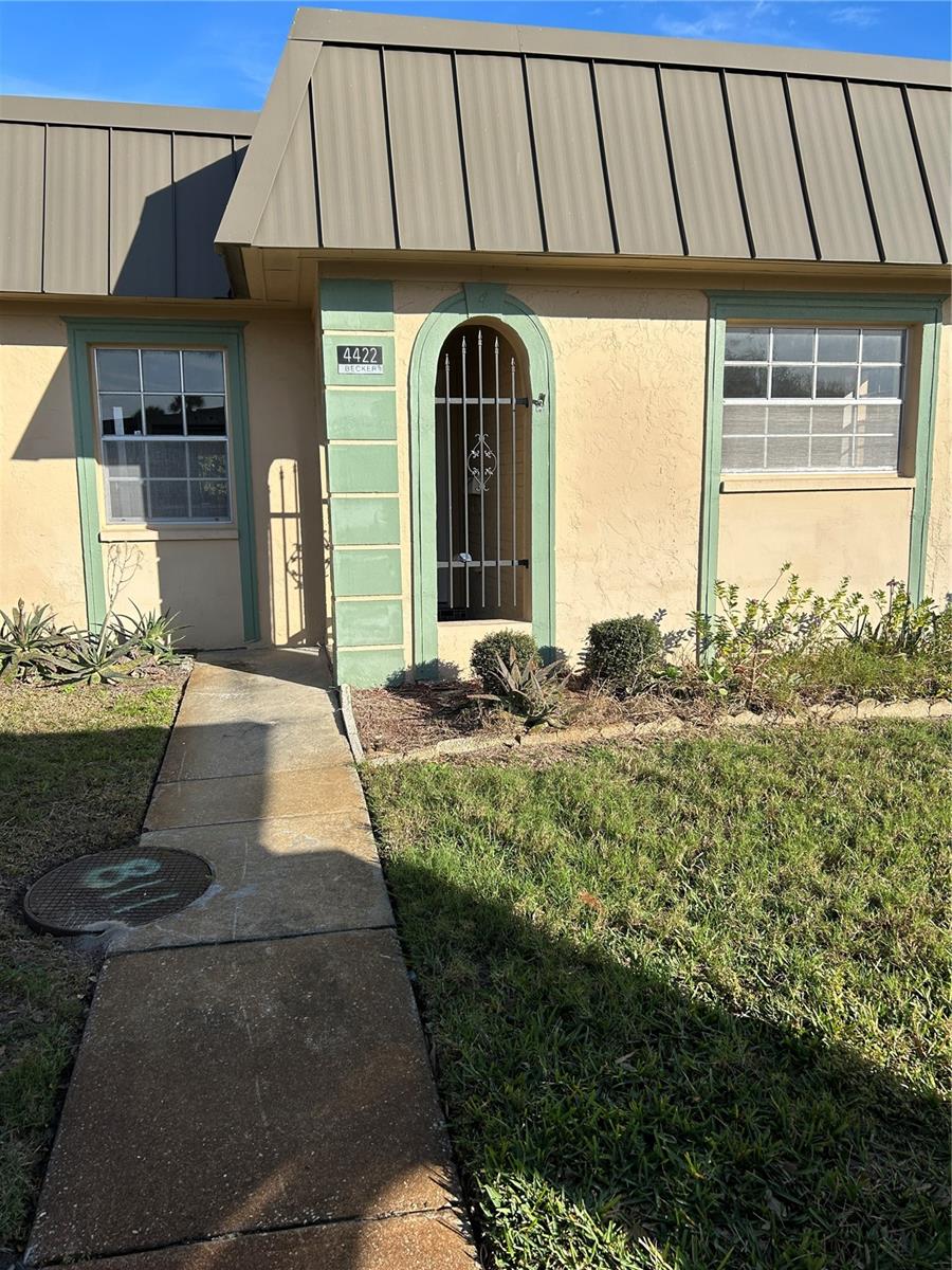 4422 Sunstate Dr