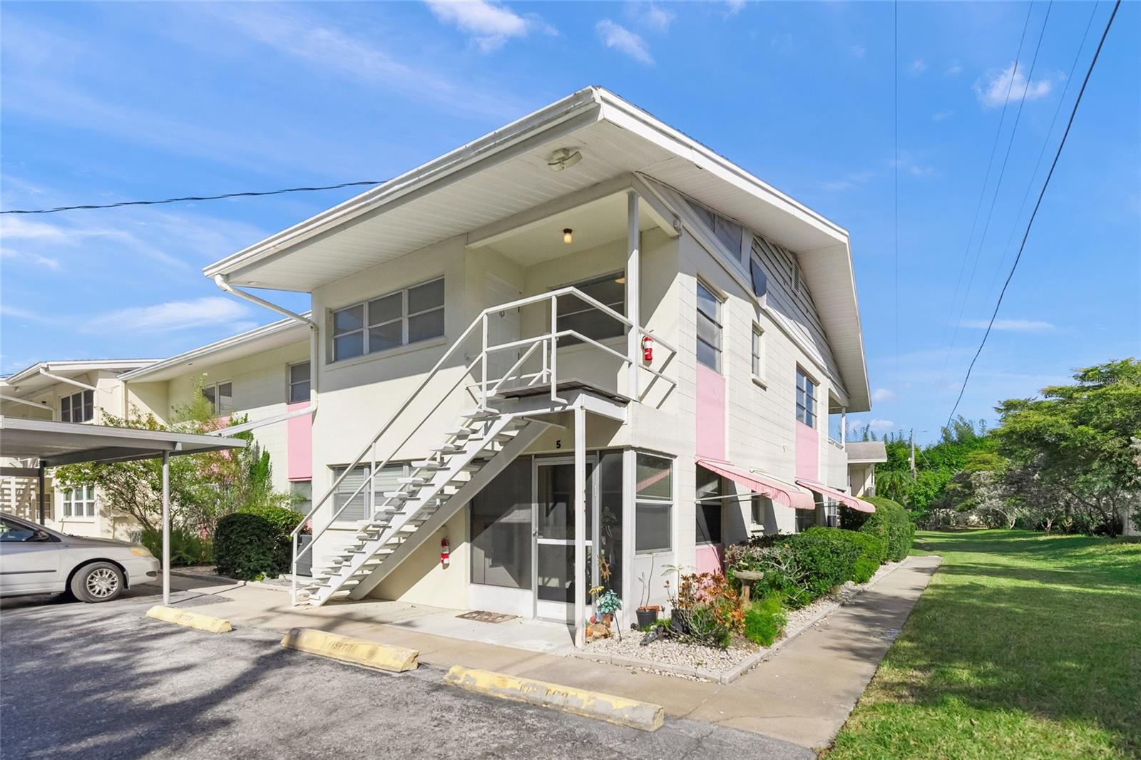 2507 Beneva Rd #10