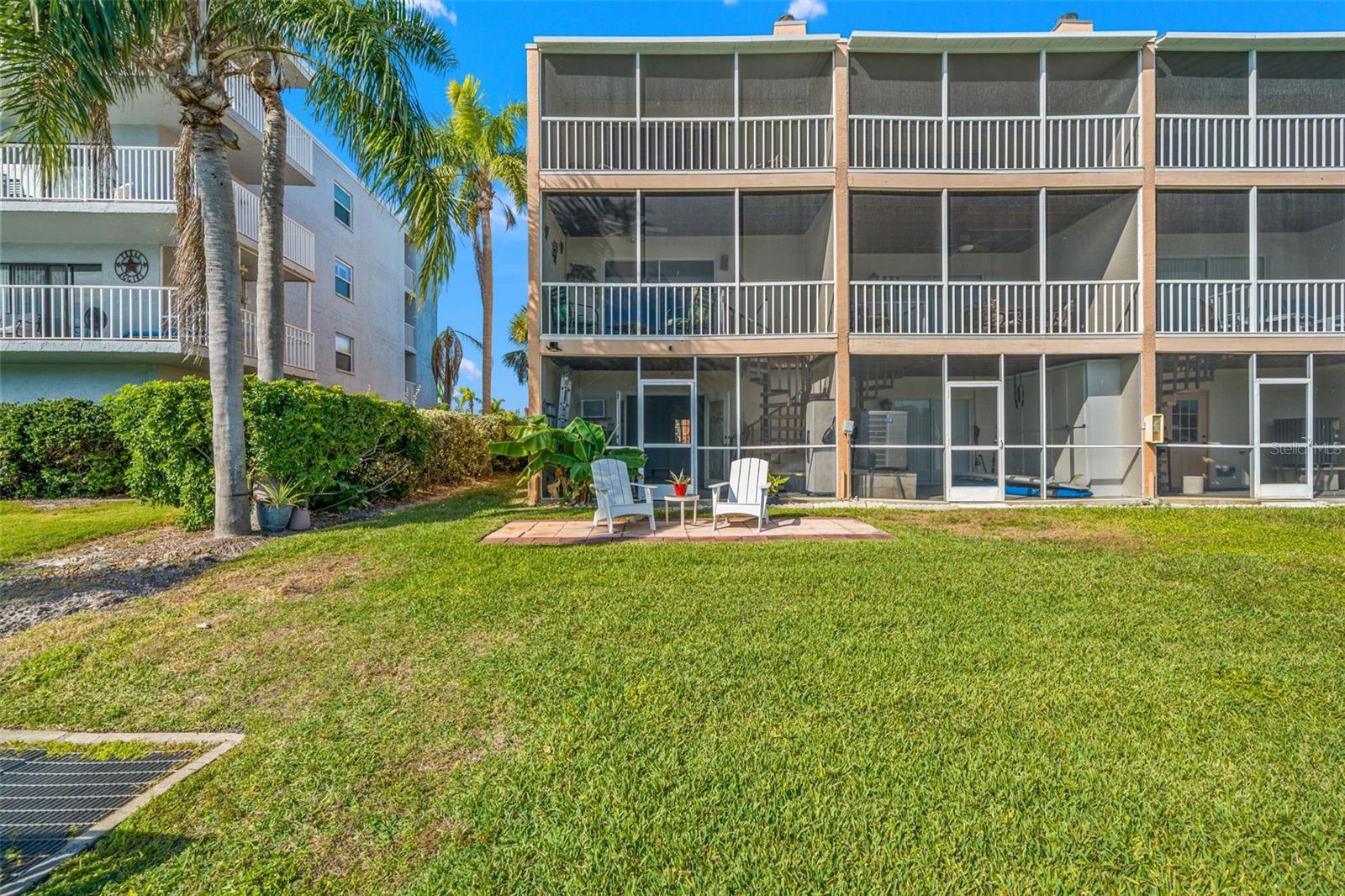 637 Pinellas Bayway S #111