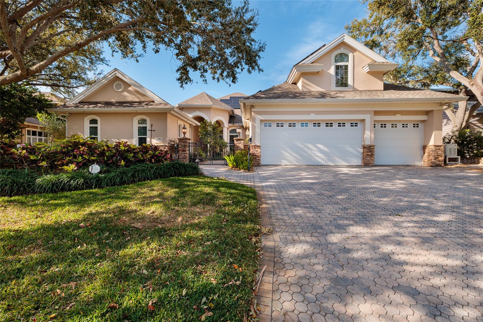 8402 Tallahassee Dr NE