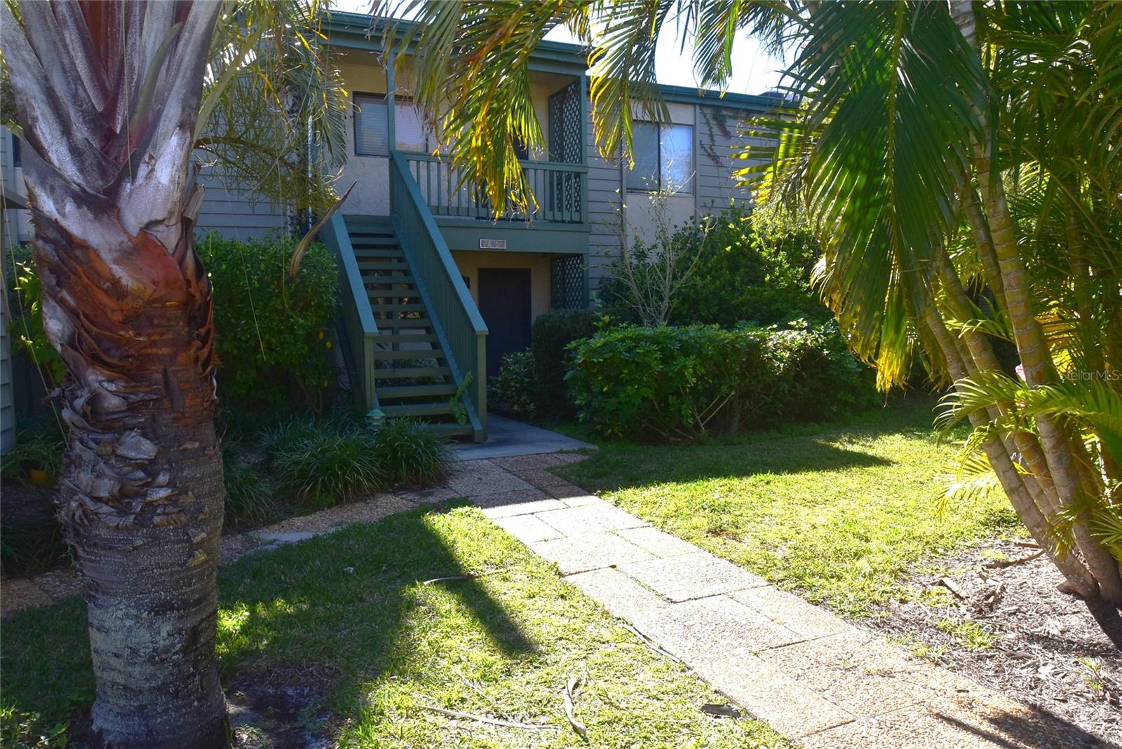1518 Pelican Point Dr #BA156