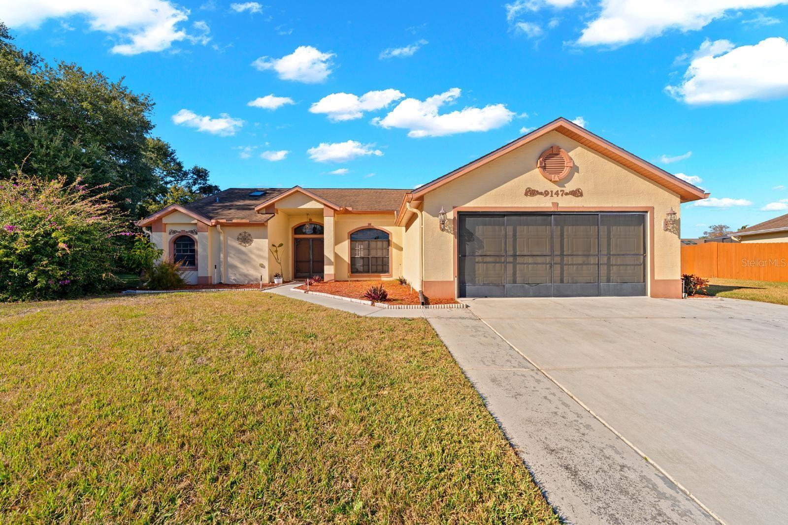 9147 Duffer CT