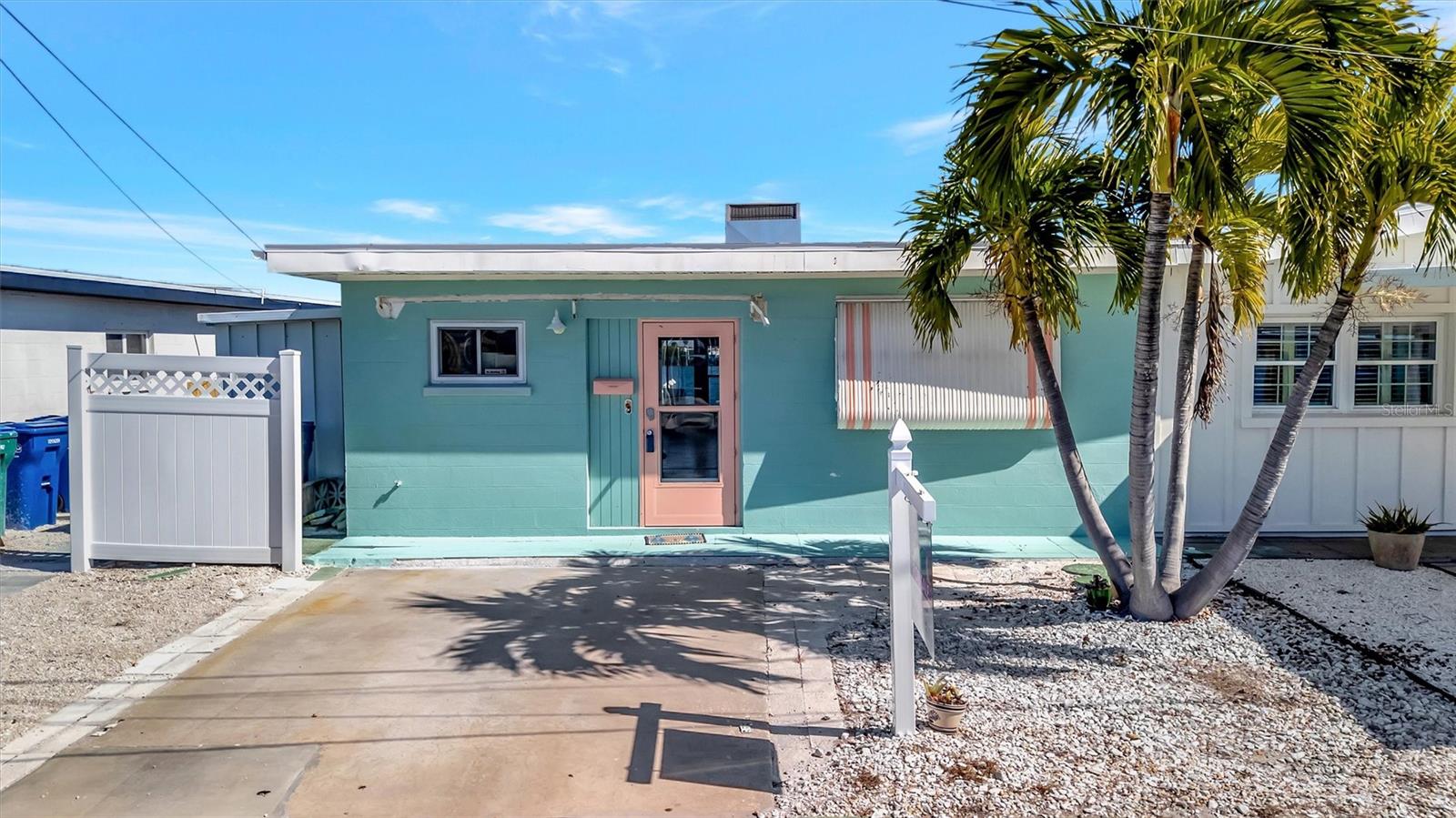 23 Seaside CT