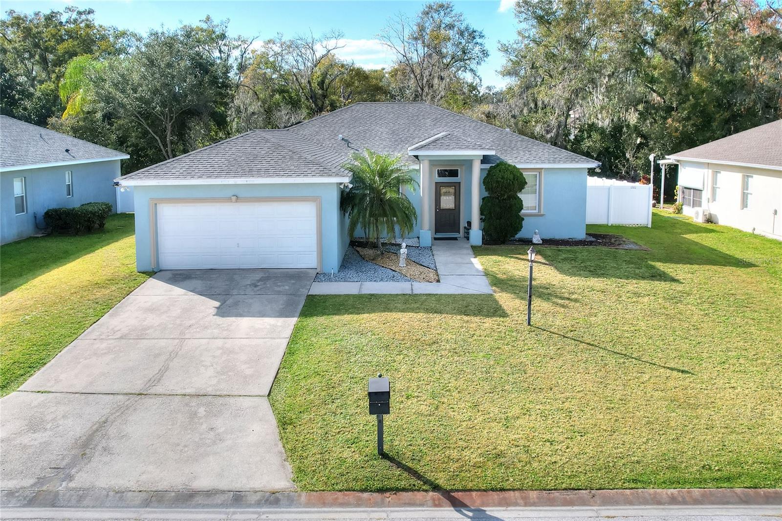 1703 Oakwood Estates Dr