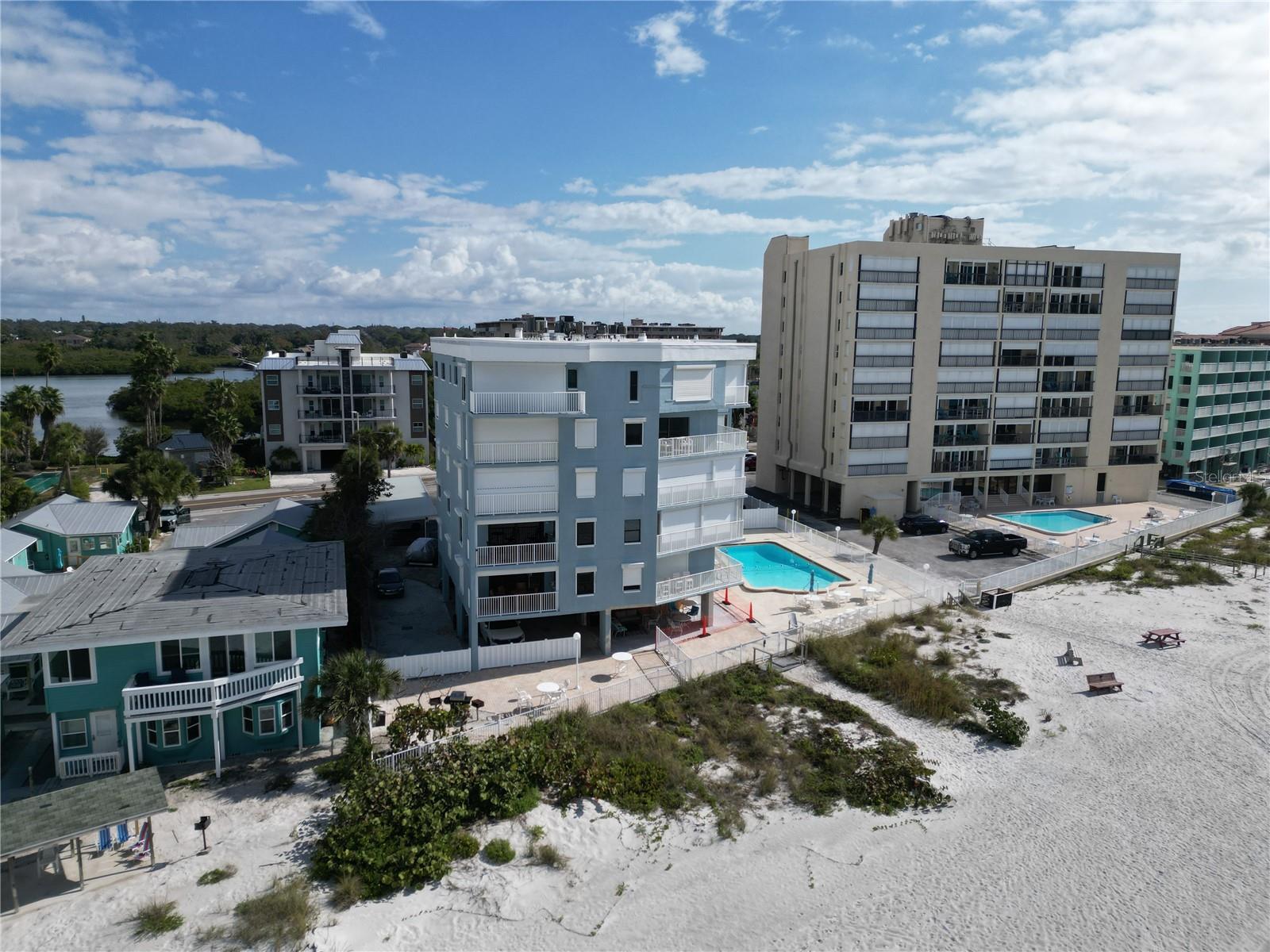 19500 Gulf Blvd #102