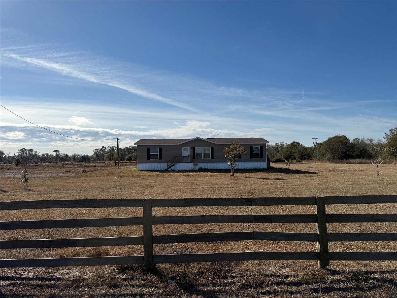 15807 County Road 672