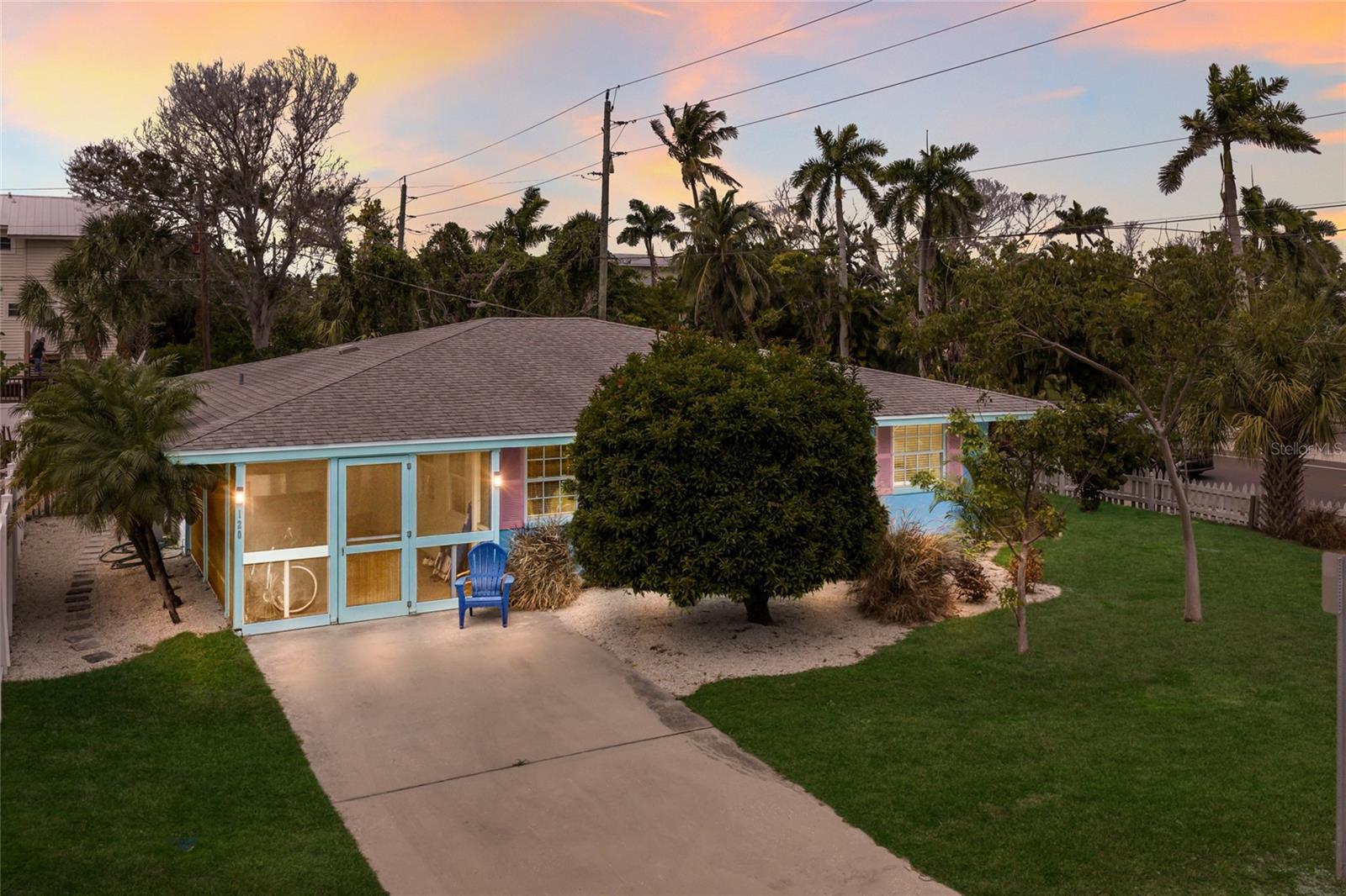 120 Maple Ave