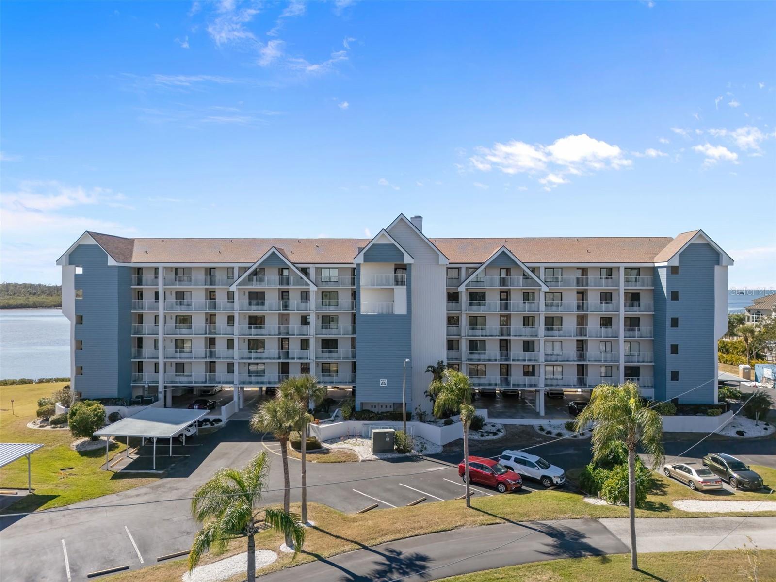 4550 Bay  Blvd #1211