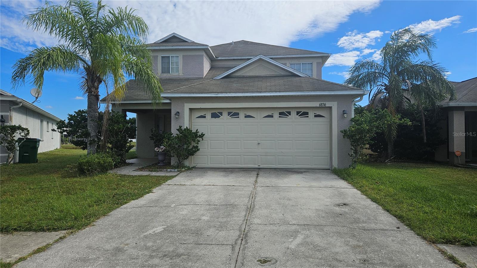 6836 Aramon CT