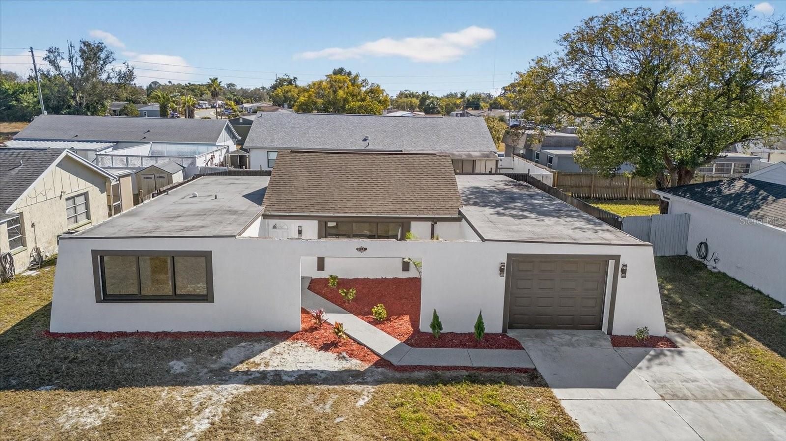 3212 Honeymoon Ln