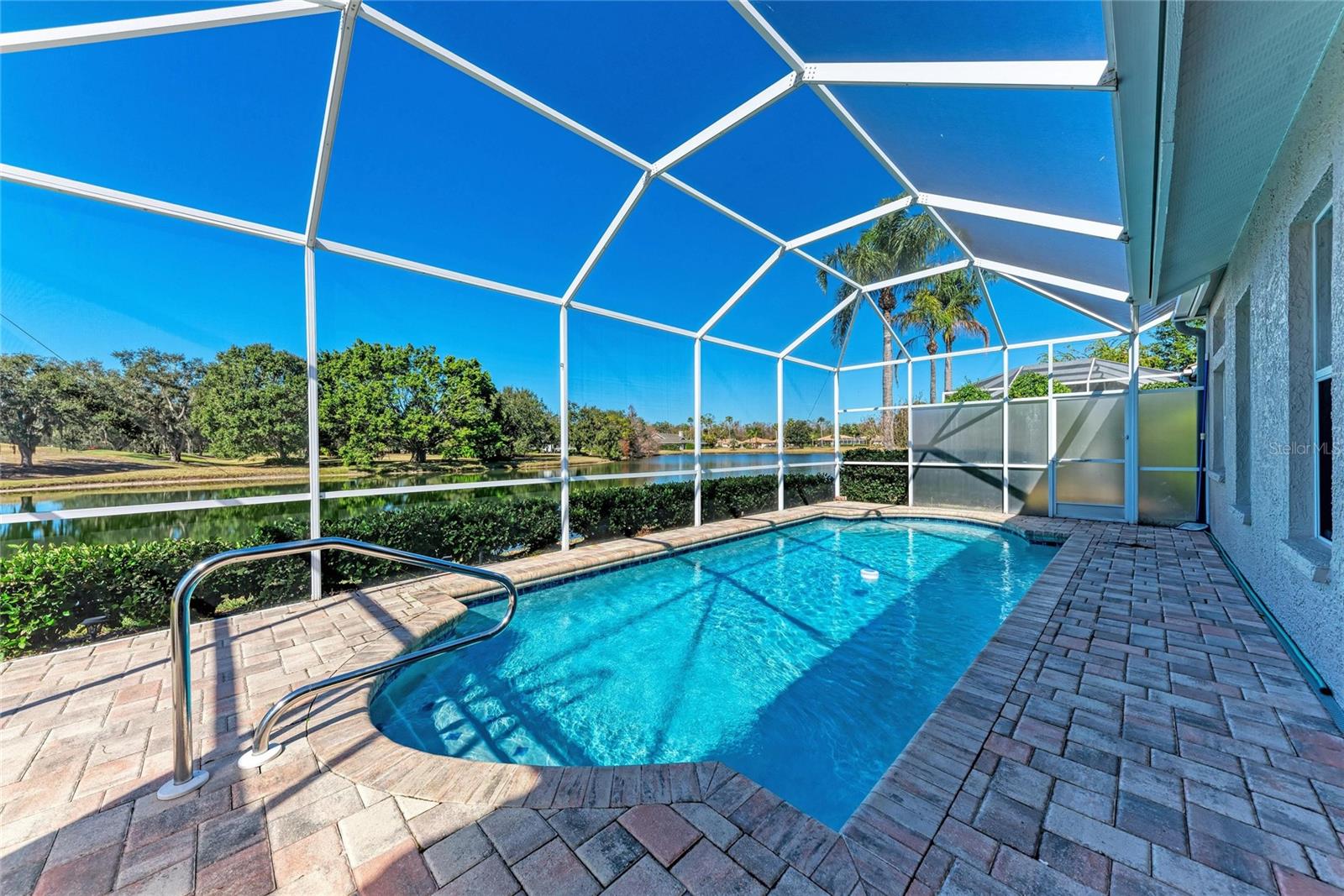 6726 Hickory Hammock Cir