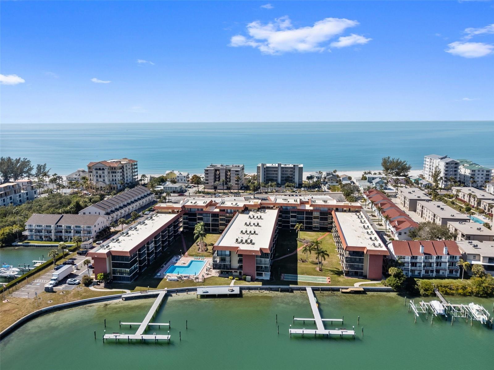 19701 Gulf Blvd #423