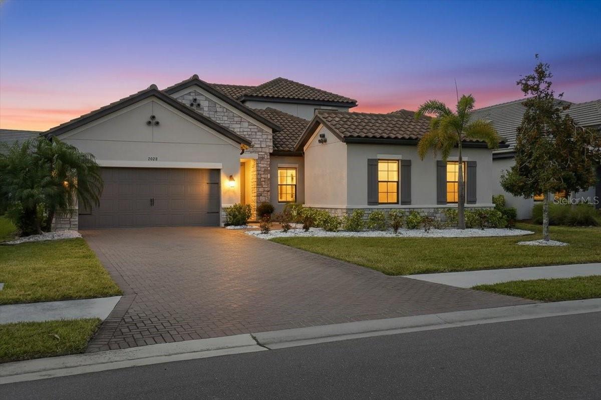 2028 Woodleaf Hammock CT
