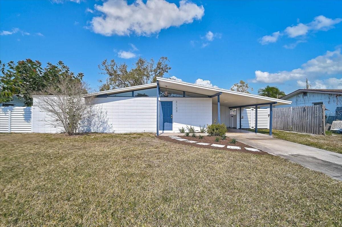 3133 Lake Ridge Dr