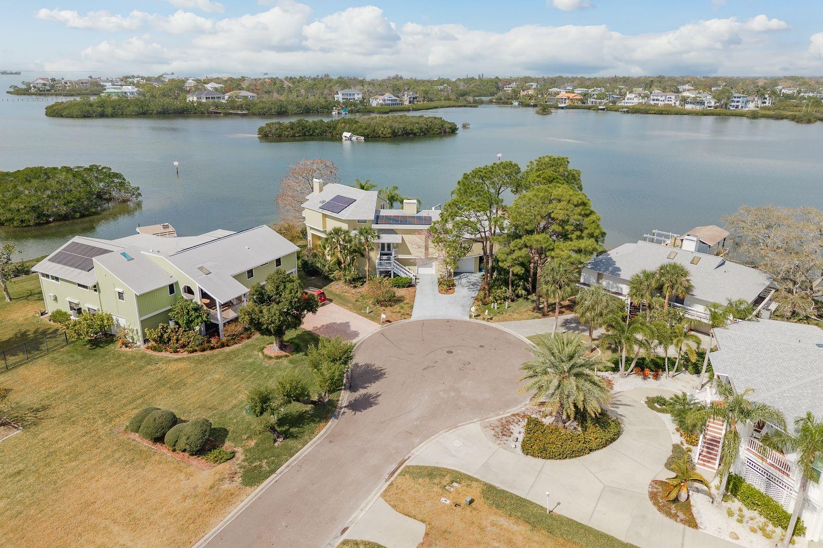 600 Soundview Dr