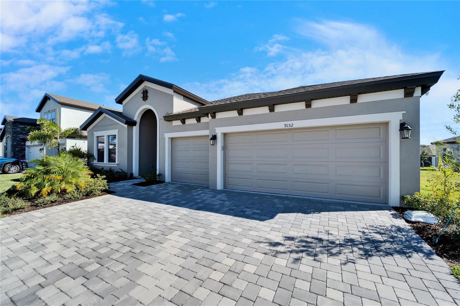 9152 Warm Springs Cir