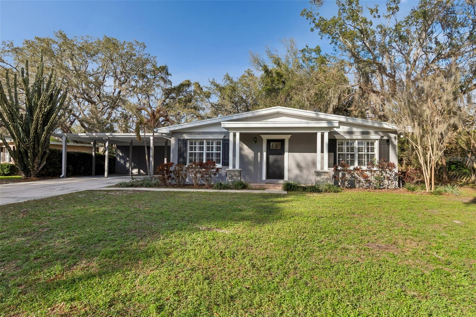 308 Brentwood Dr