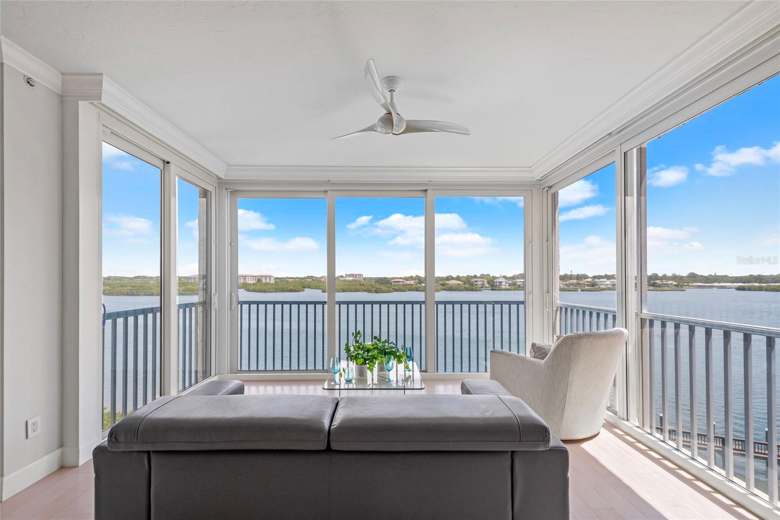 1280 Dolphin Bay Way #402