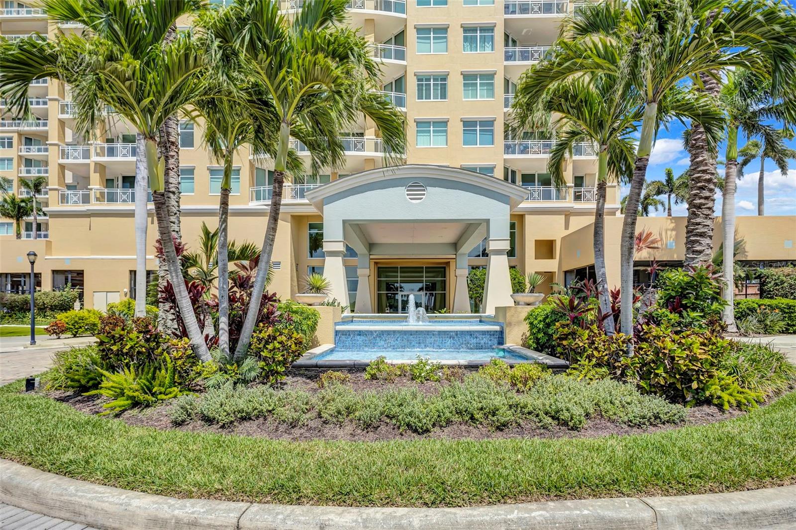 130 Riviera Dunes Way #506