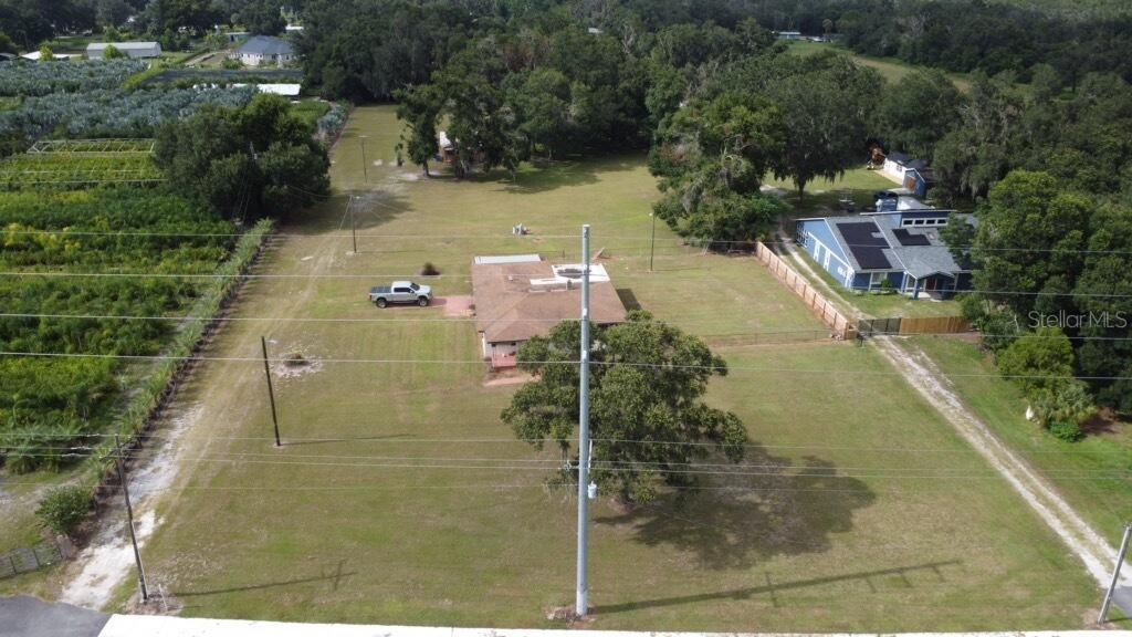 2806 E 60 Hwy