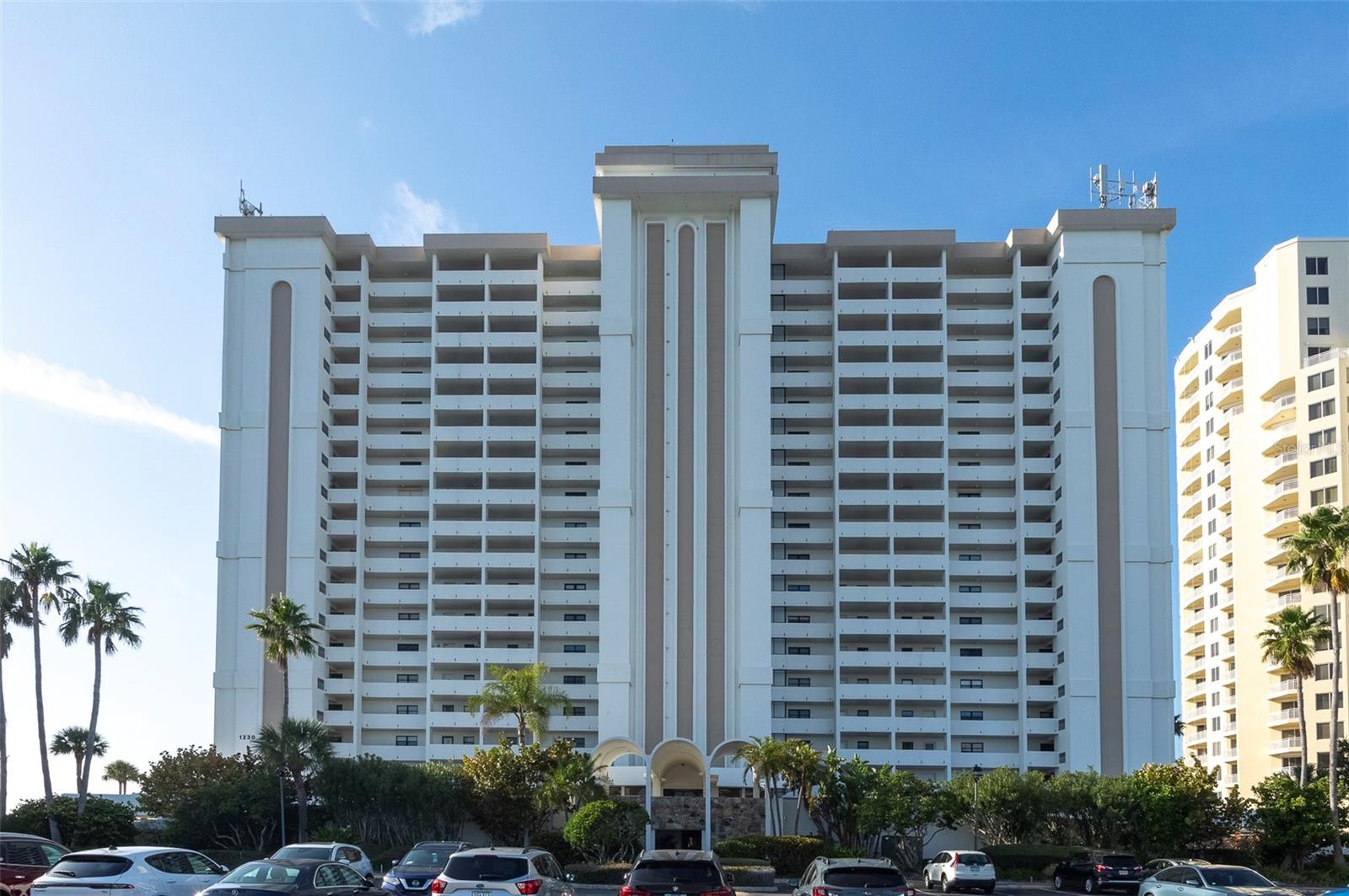 1230 Gulf Blvd #608