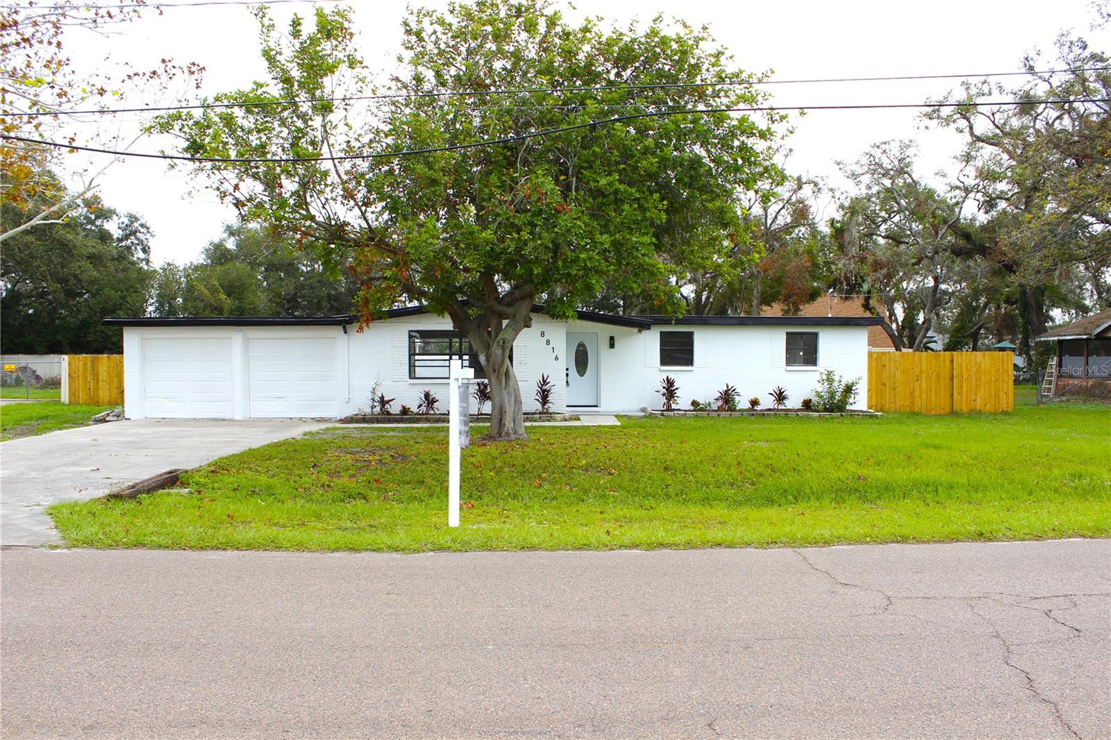 8816 Ashman Rd