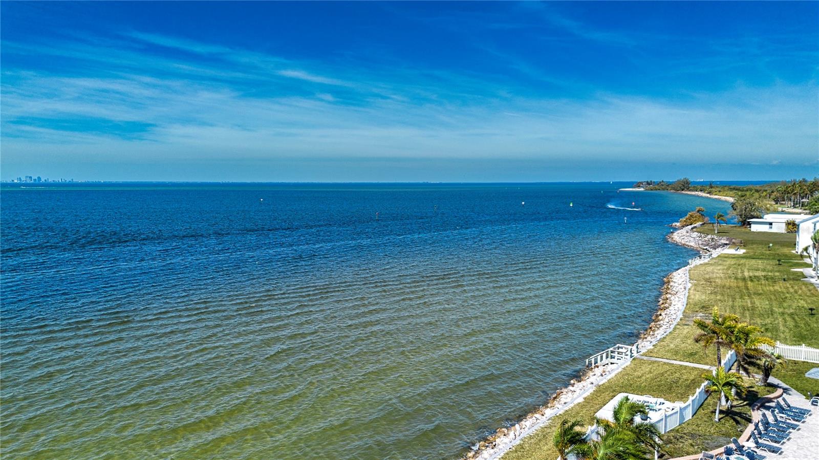 802 Bahia Del Sol Dr #6