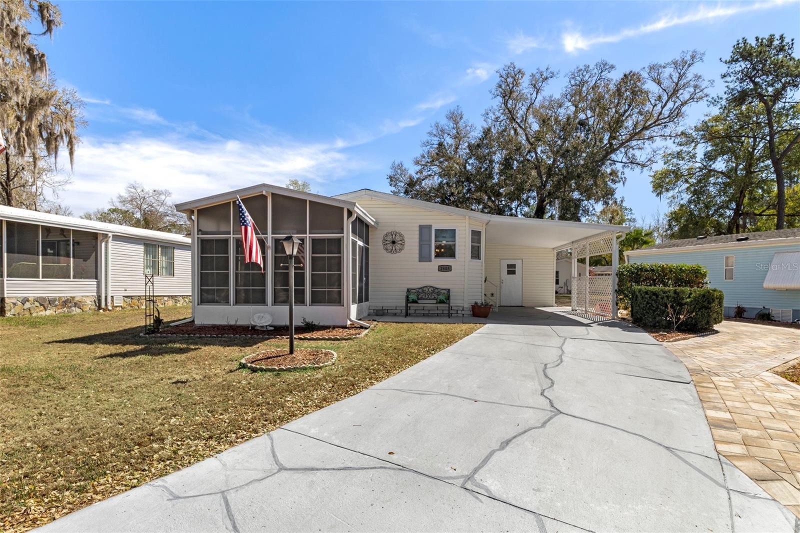 2805 Kingswood Cir