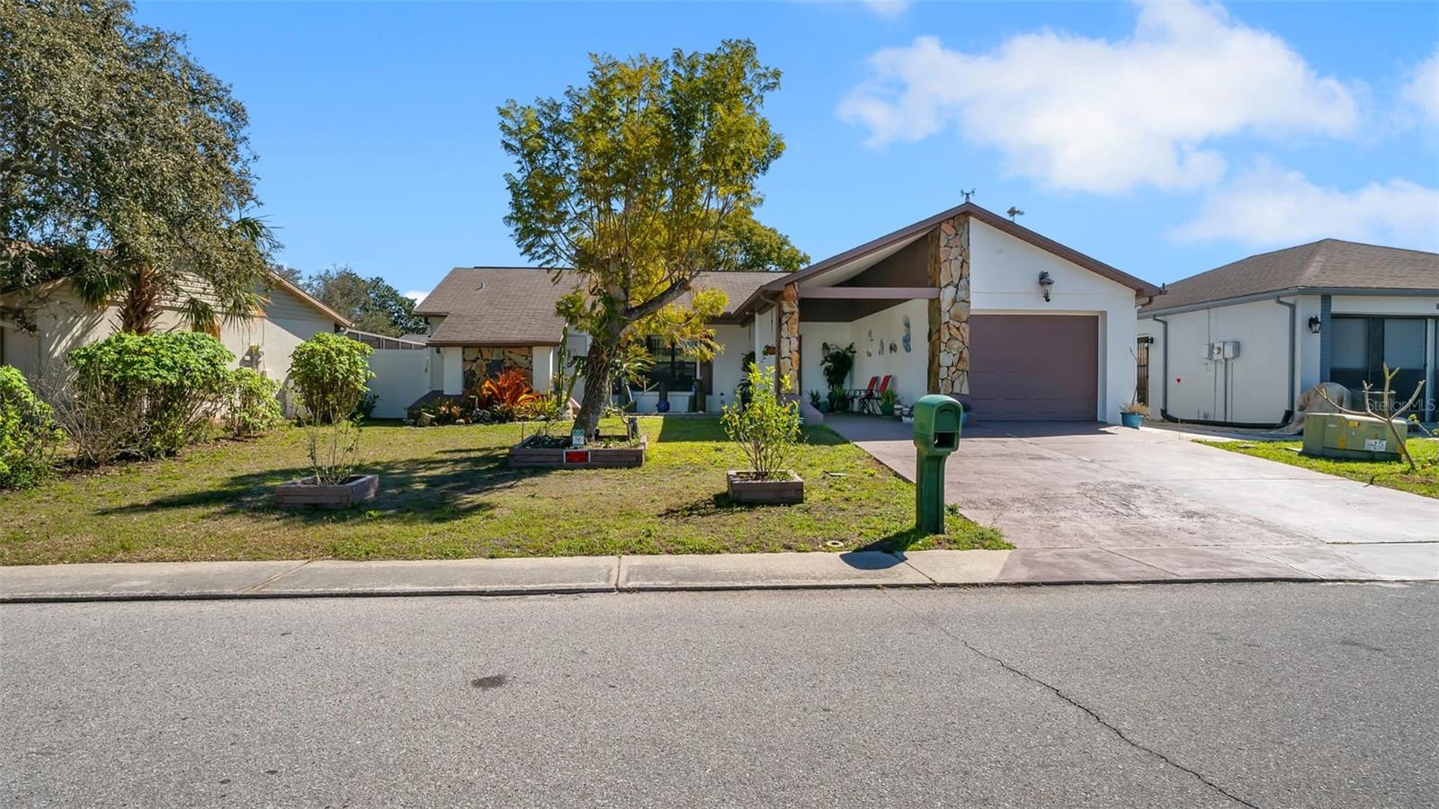 7630 Vienna Ln