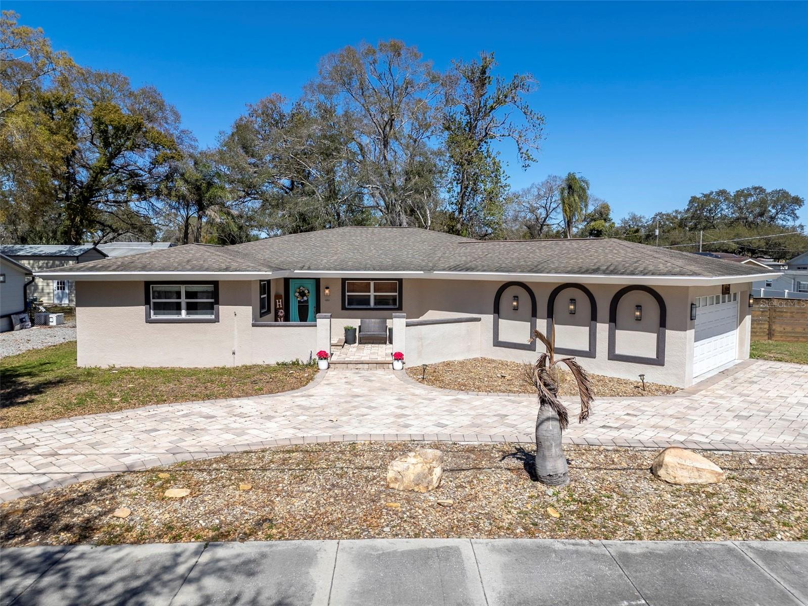 2535 Lake Ellen Dr