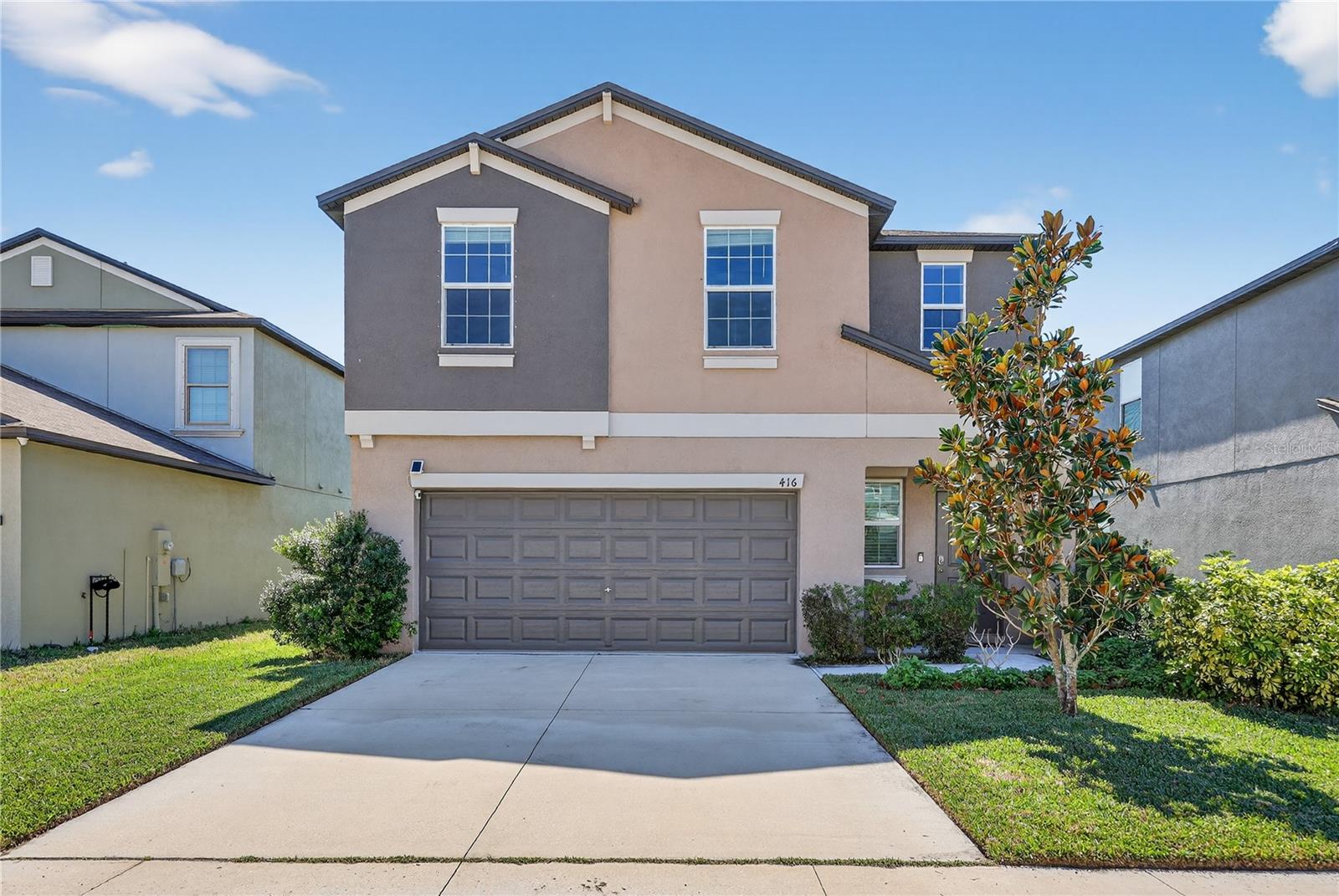 416 Royal Empress Dr