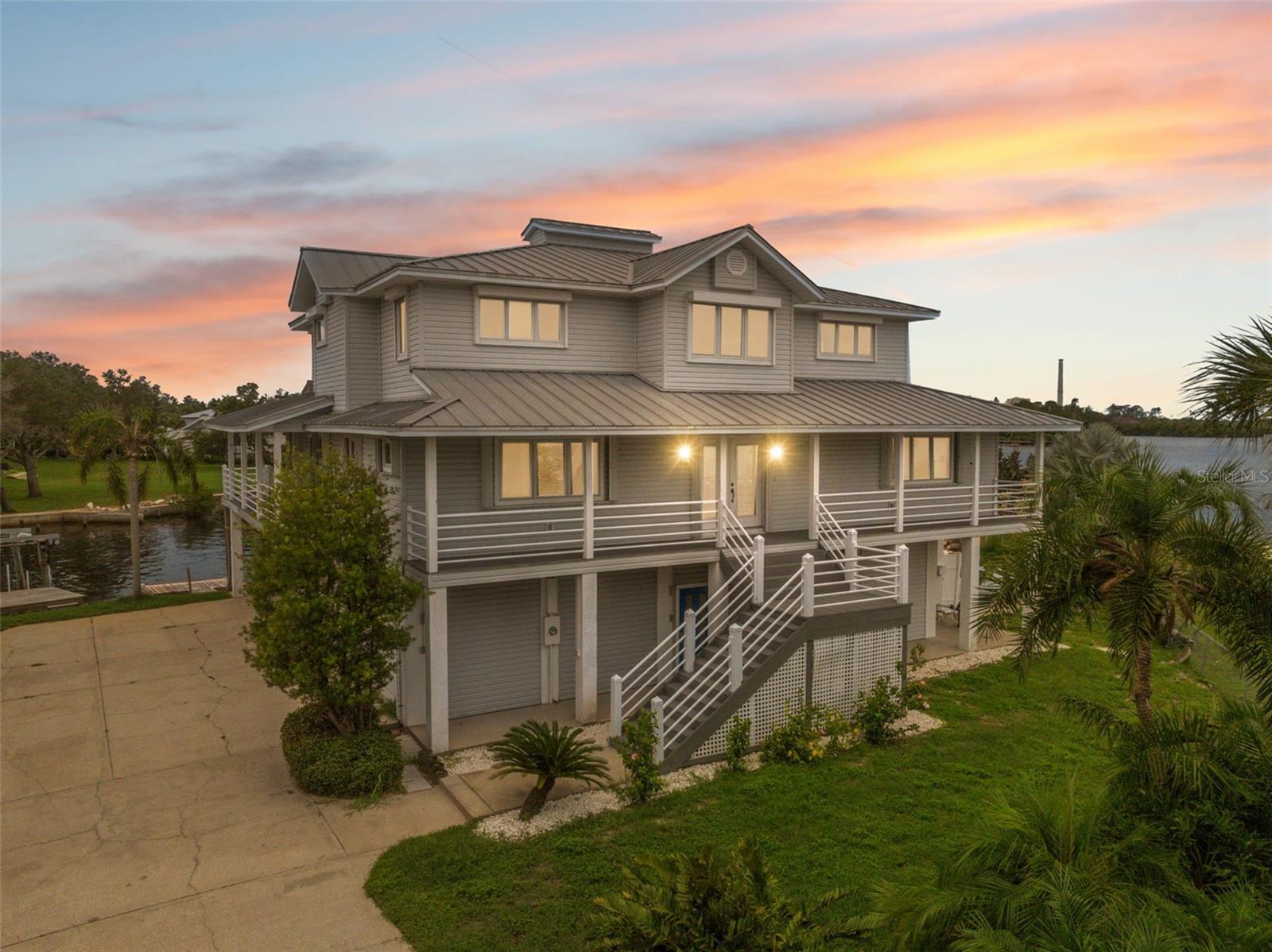 1906 Gulfview Dr