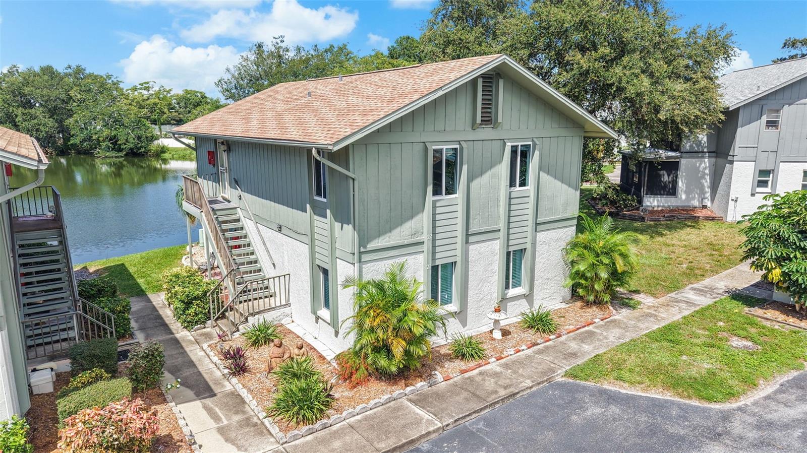 1960 Union St #22