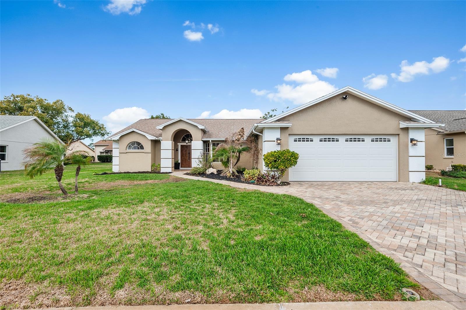 8353 Pavilion Dr