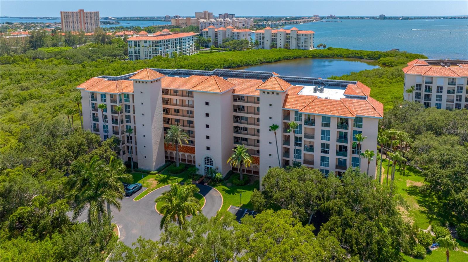 4750 Dolphin Cay Ln S #107