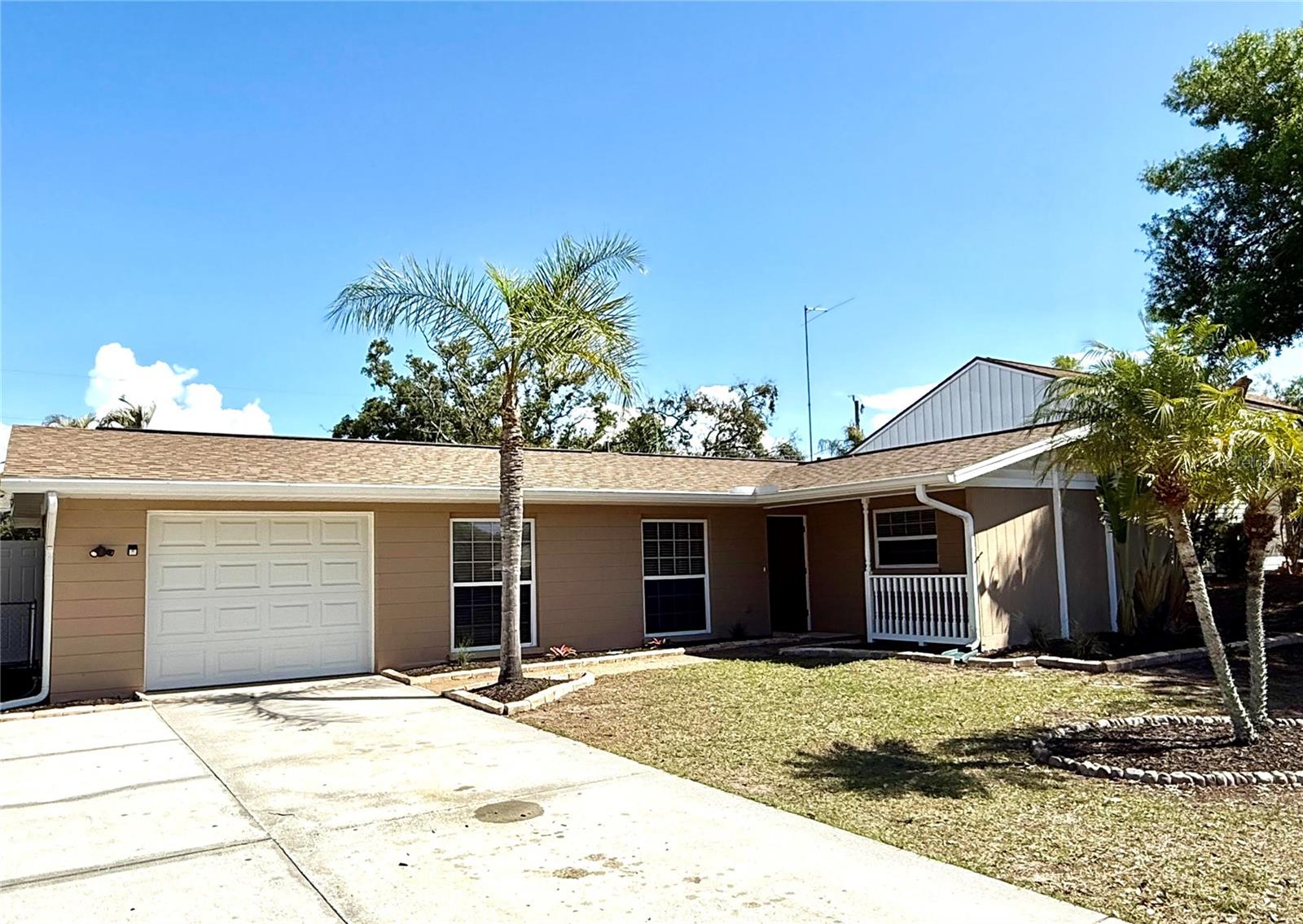 3715 Sharondale Dr