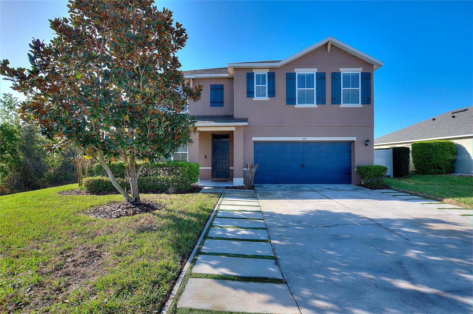 519 Oakhurst Way
