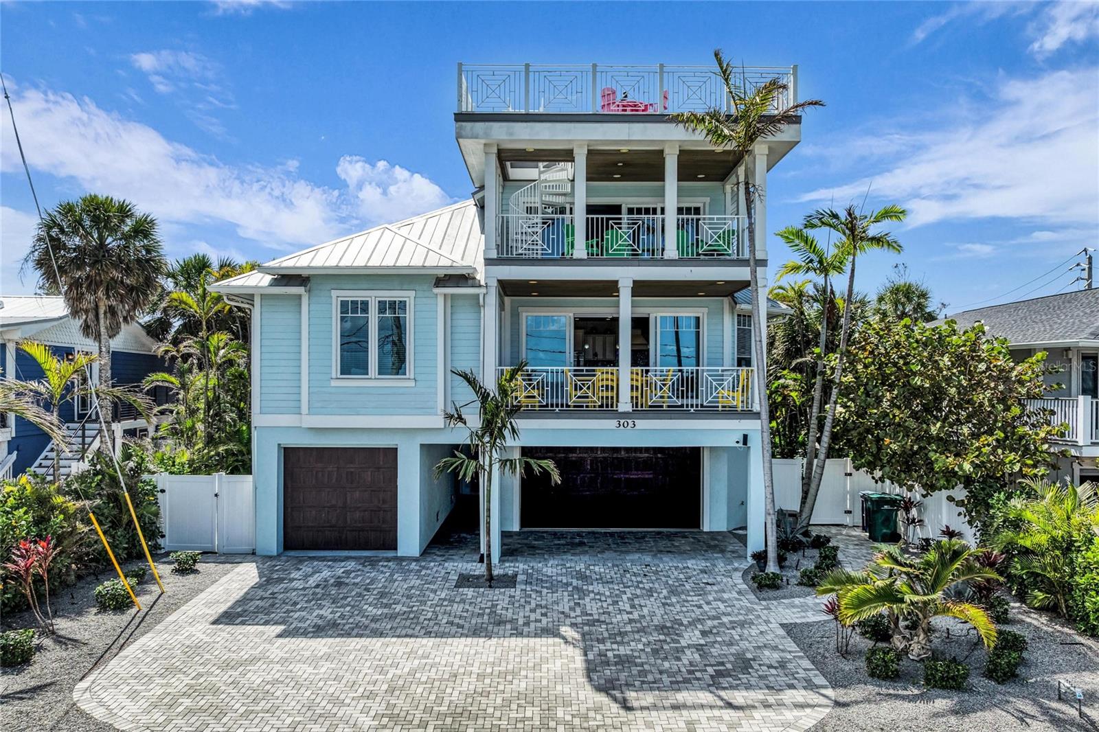 303 S Bay Blvd