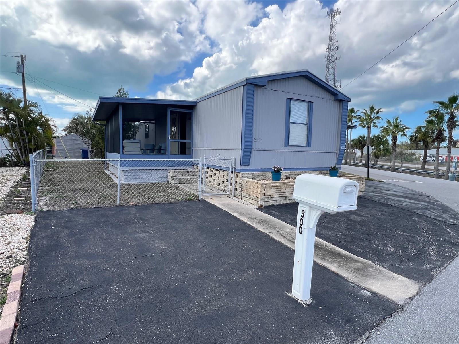 6580 Seminole Blvd #300