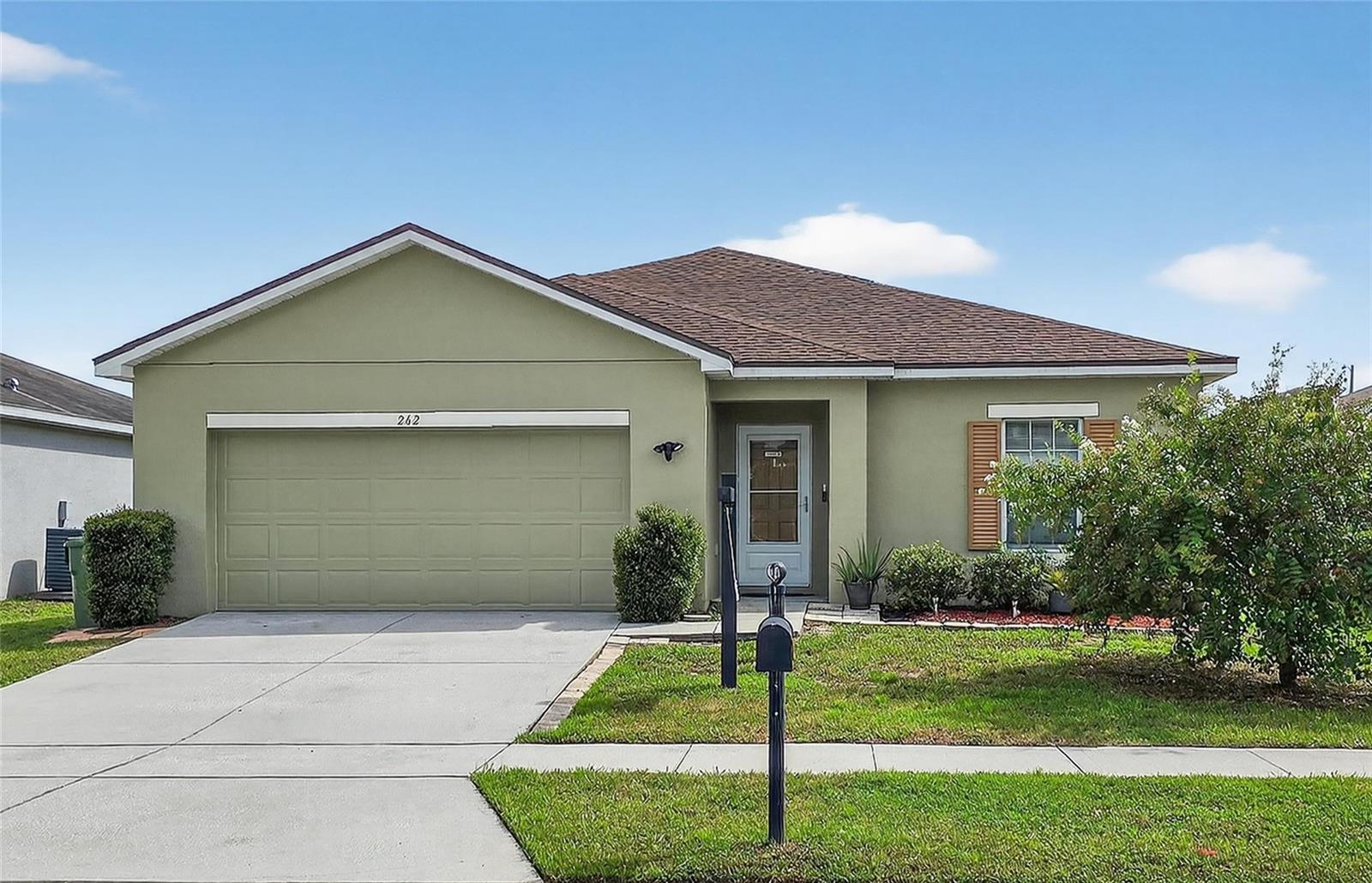262 Oleander St