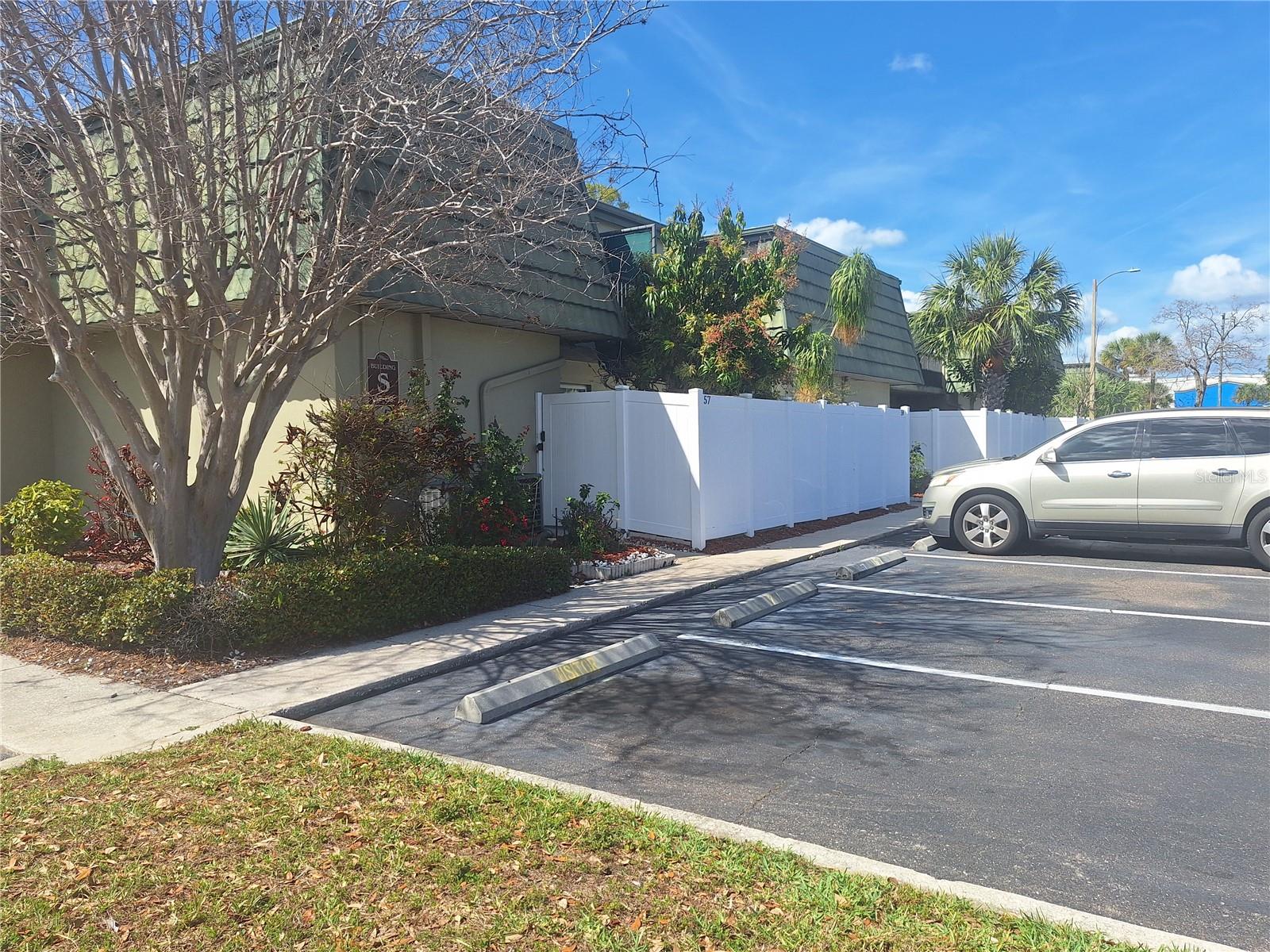1799 N Highland Ave #68