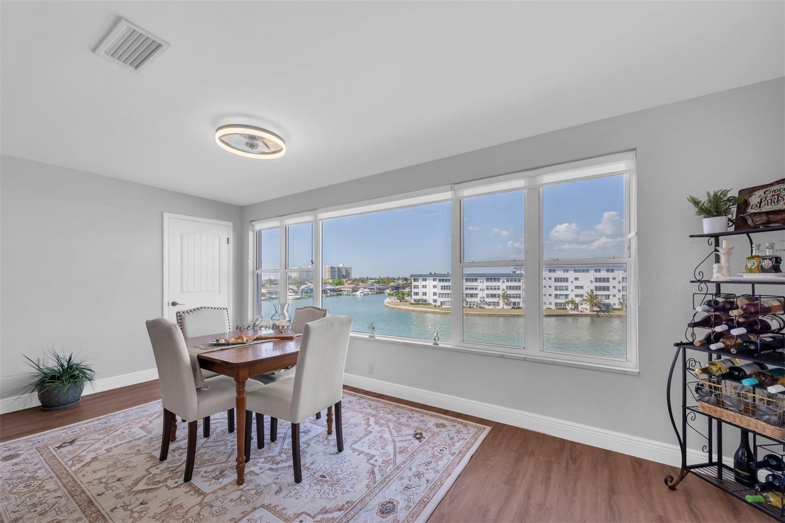 6025 Shore Blvd S #405