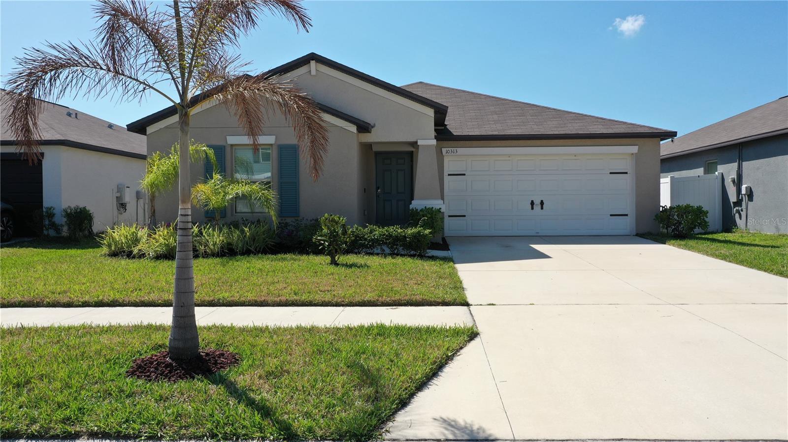 10313 Scarlet Skimmer Dr
