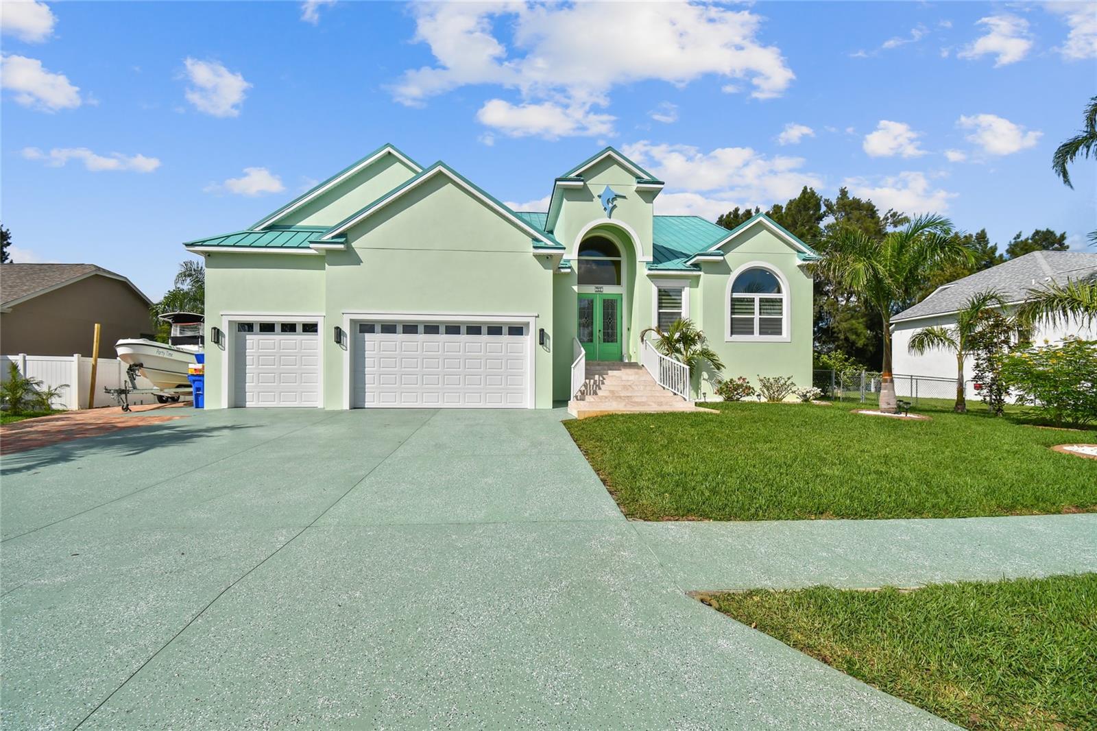 711 Eagle Ln