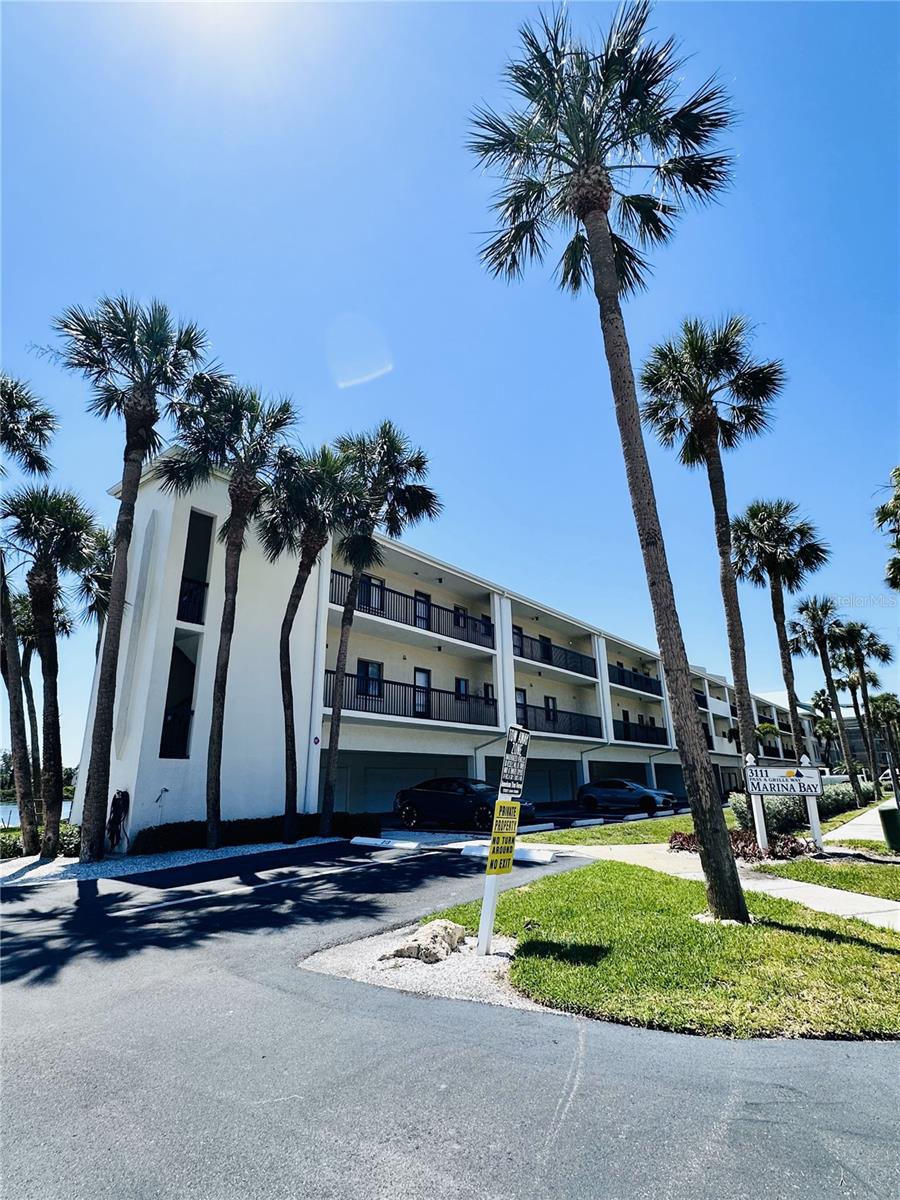 3111 Pass A Grille Way #110