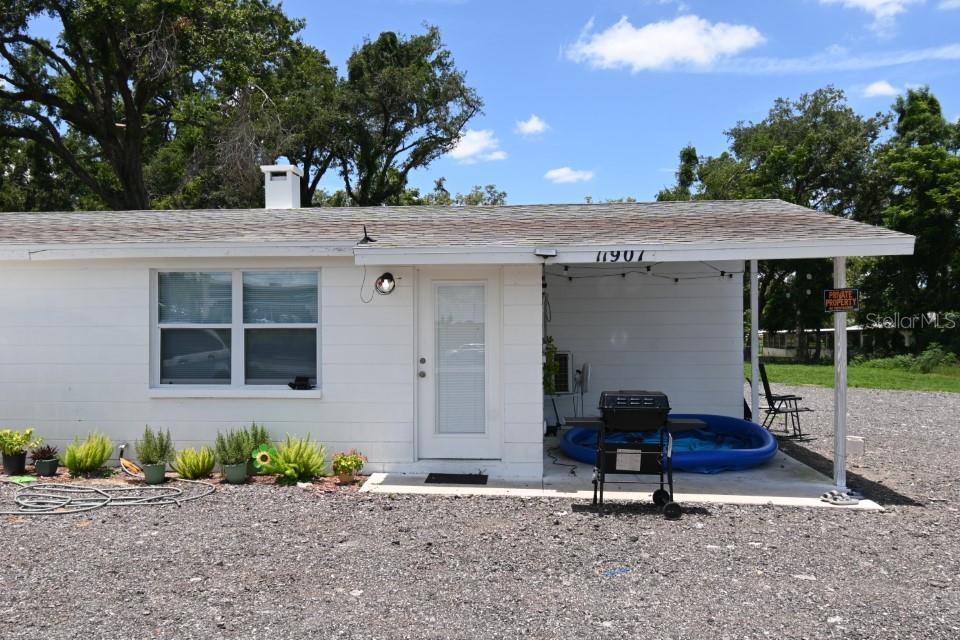 11907 Frontage Rd