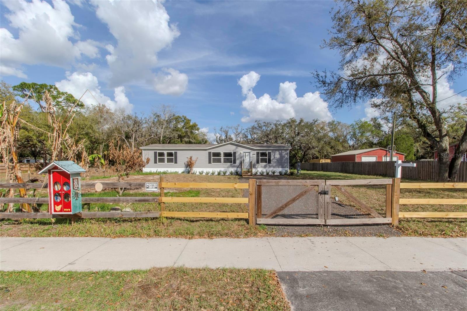 12396 Hicks Rd