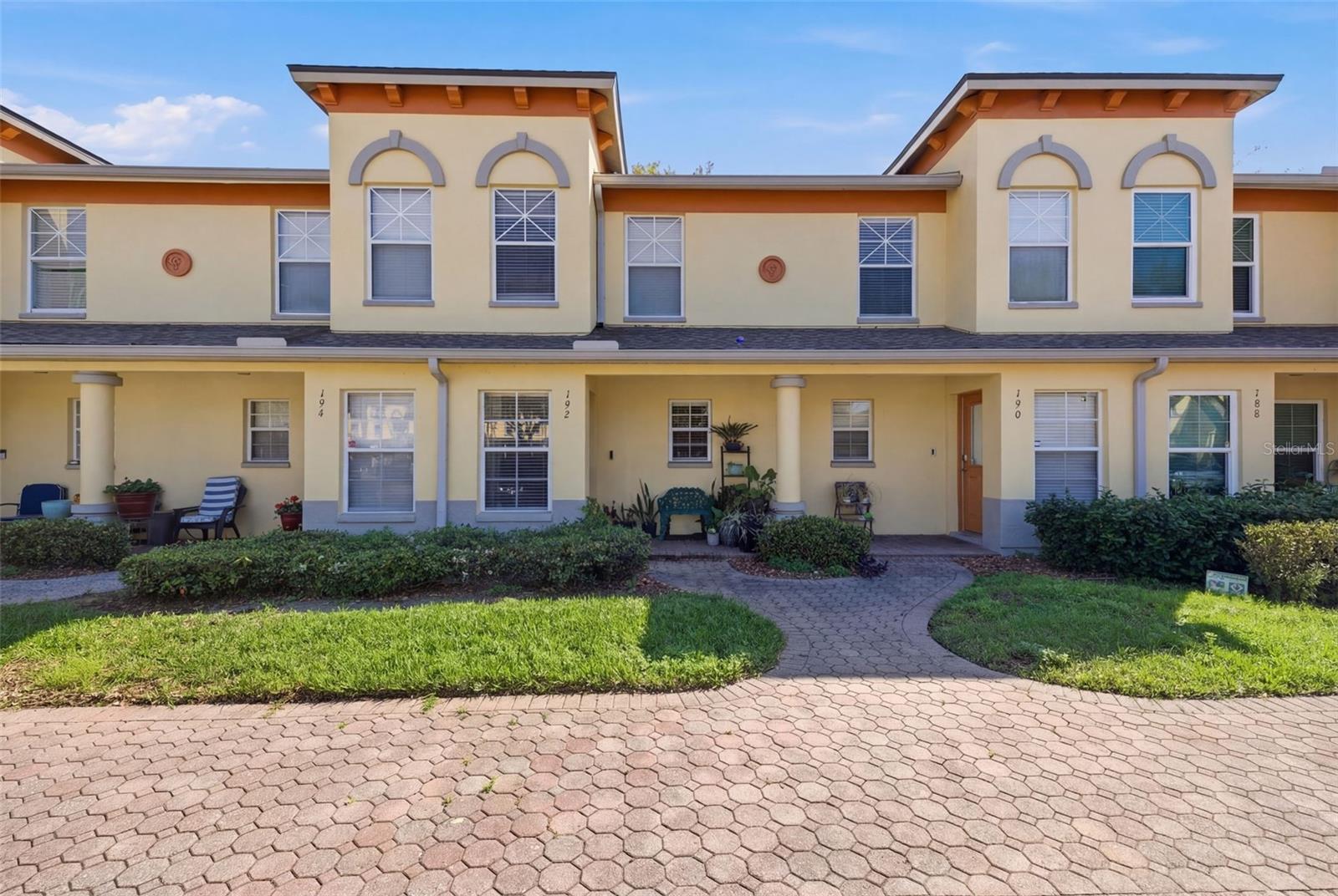 192 Coquina Bay Dr