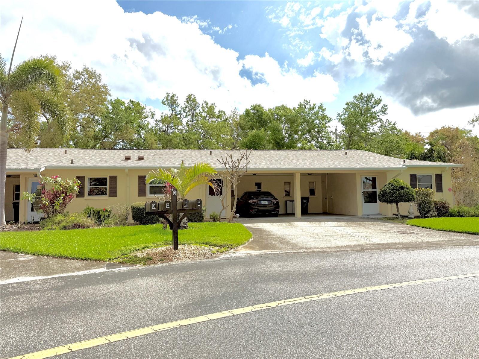 390 301 Blvd W #8A