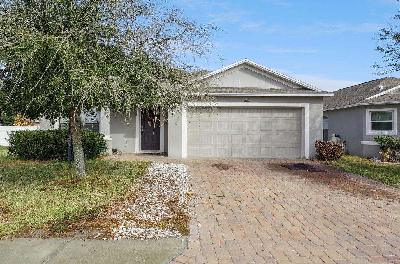 206 Lake Mariana Pl